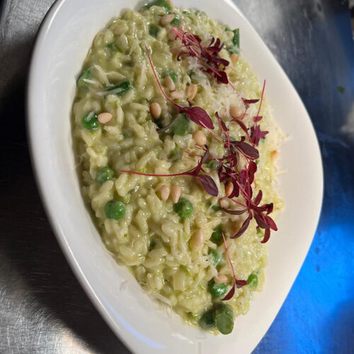 SLOT 506 - INCLUSIVE ASPARAGUS & PEA RISOTTO (V)