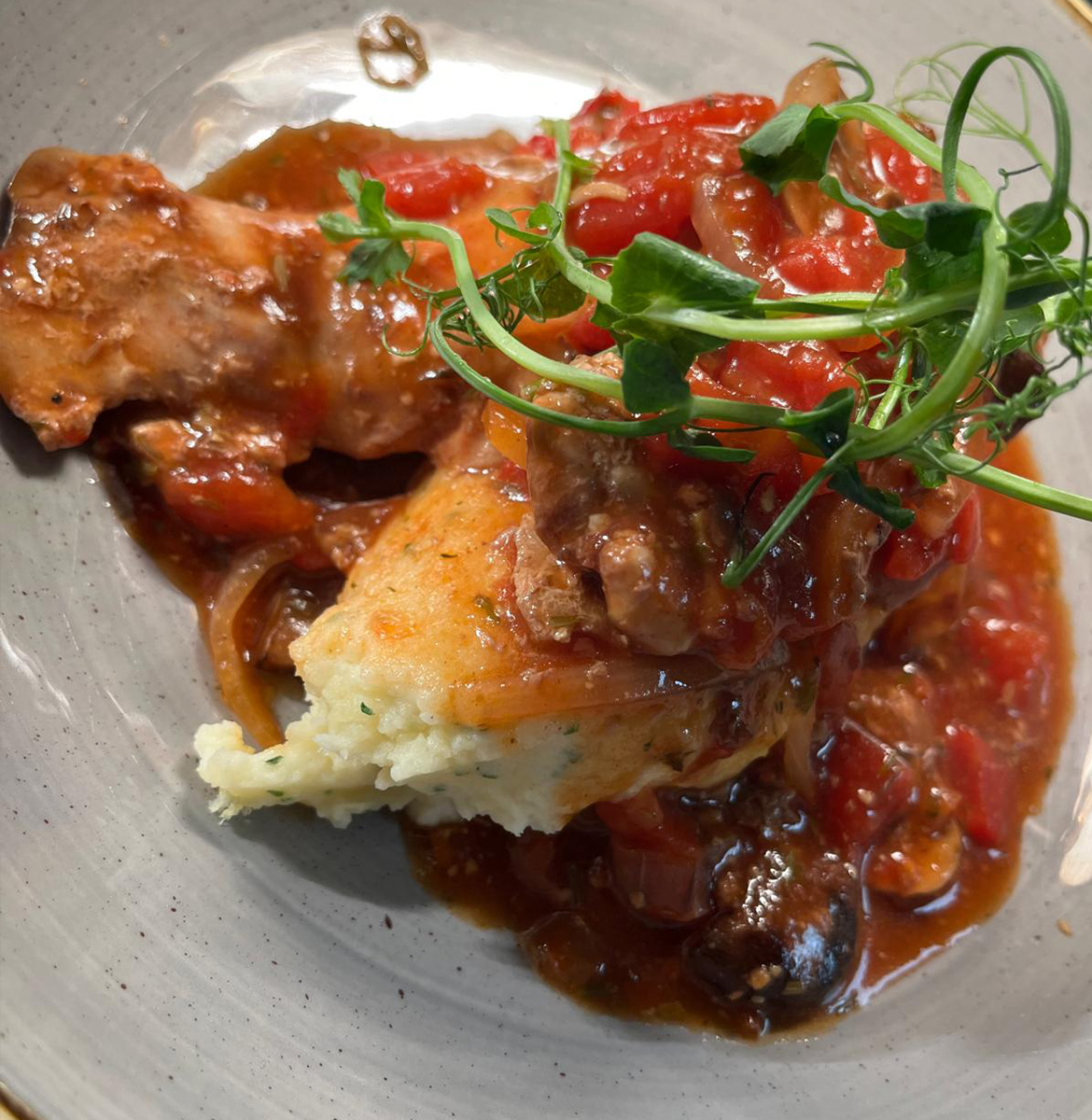 SLOT 506 - INC CHICKEN CHASSEUR