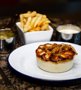 SLOT 58 - CHEESE & ONION PIE