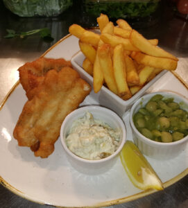 Fish-n-Chips-2016.jpg SLOT 47 - SMALL FISH & CHIPS