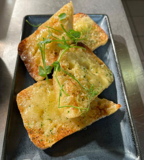 SLOT 327 - GARLIC CIABATTA WITH CHEESE