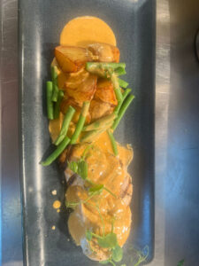 SLOT 508 - INCLUSIVE CHICKEN BREAST (PAPRIKA)