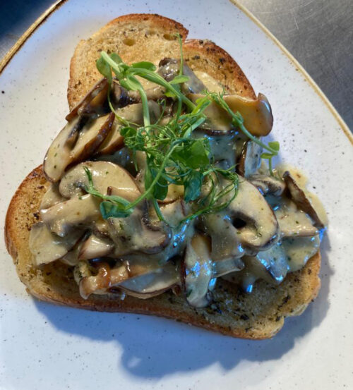 SLOT 502 - INCLUSIVE CREAMY MUSHROOM BRUSCHETTA