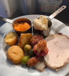 SLOT 545 - FESTIVE OVEN ROASTED TURKEY BREAST