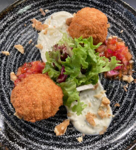 SLOT 502 - RICE BALLS