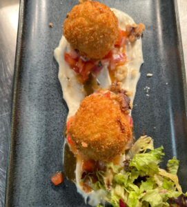 SLOT 502 - RICE BALLS