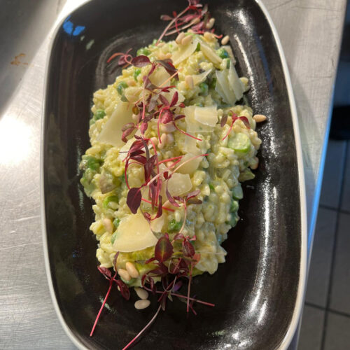 SLOT 506 - INCLUSIVE ASPARAGUS & PEA RISOTTO (V)
