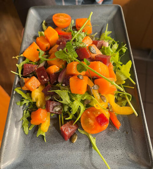 SLOT 518 - ROASTED BEETROOT & PUMPKIN SALAD (Ve)
