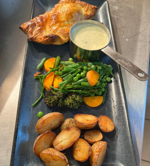 PEAR, BLUE CHEESE & WALNUT POCKET