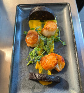 SLOT 26 - PAN SEARED ORKNEY SCALLOPS