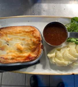 SLOT 40 - STEAK & ALE PIE