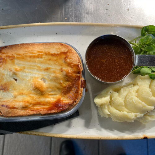 SLOT 40 - STEAK & ALE PIE