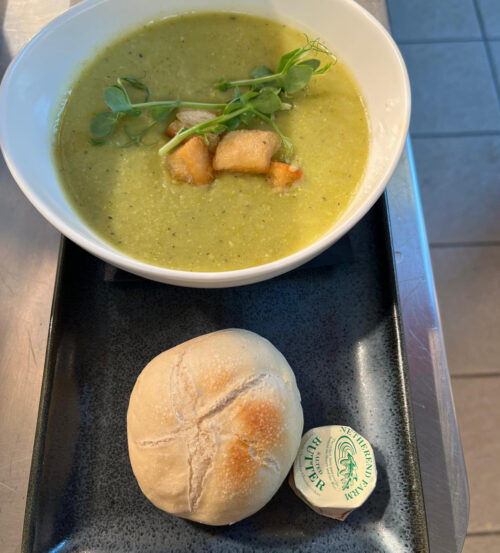 SLOT 700 - FRESHLY PREPARED SOUP - DAYTIME MENU