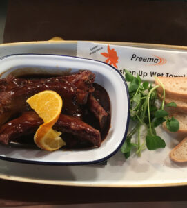 SLOT 707 - SPARE RIBS (3) - DAYTIME MENU
