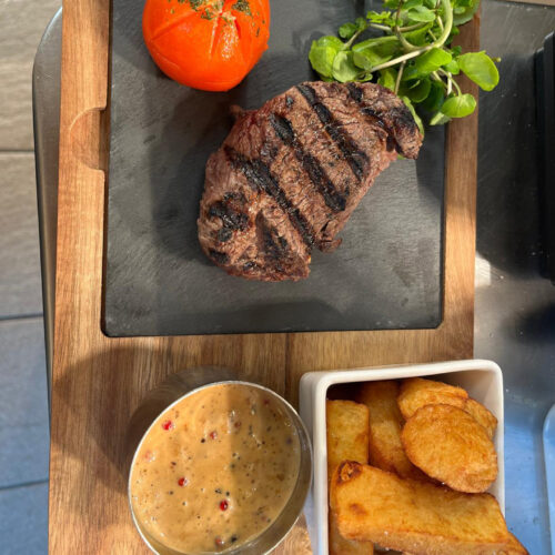 SLOT 32 - 8OZ SIRLION STEAK