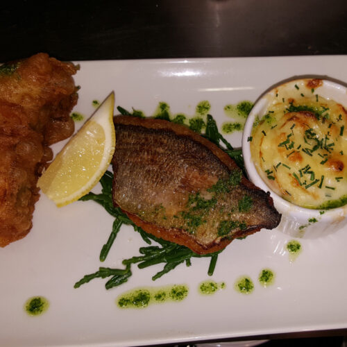 SLOT 55 - TRIO OF FISH