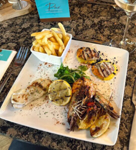 SLOT 55 - TRIO OF FISH