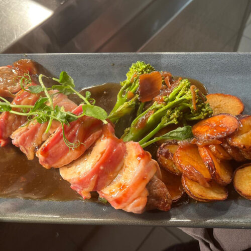 SLOT 28 - CHICKEN ROULADE