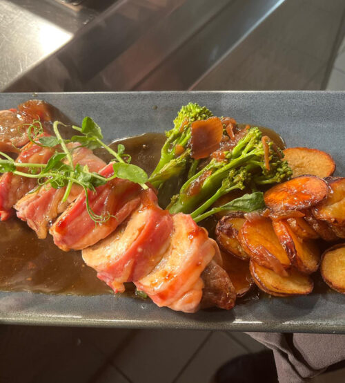 SLOT 28 - CHICKEN ROULADE