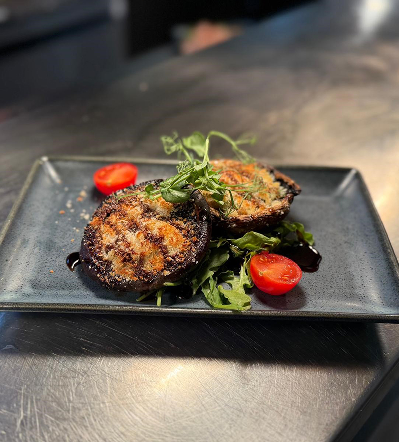 SLOT 504 - FLAT MUSHROOM (SET MENU - STARTER)