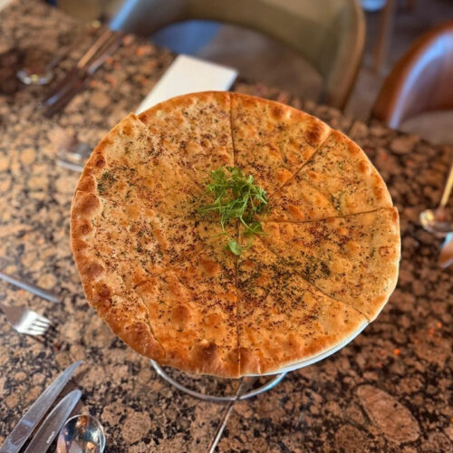 SLOT 14 - GARLIC BREAD (V)